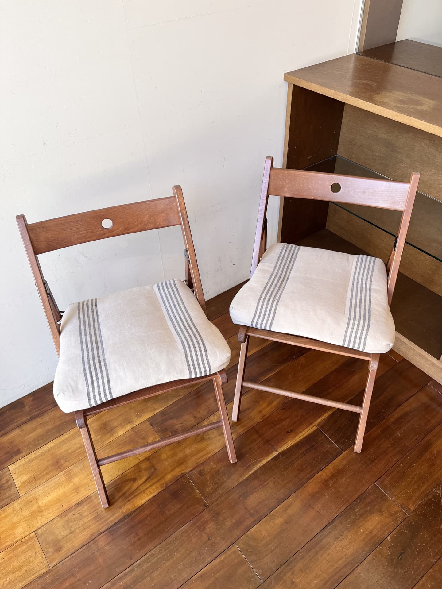 折りたたみ椅子